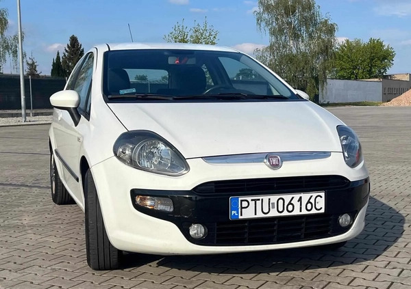 Fiat Punto cena 13900 przebieg: 194299, rok produkcji 2011 z Turek małe 379